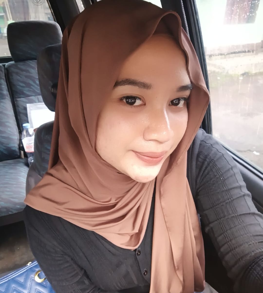 Foto AYU NOVIYANI