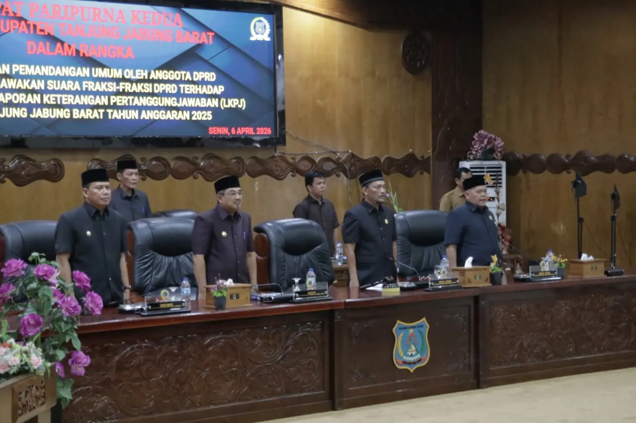 DPRD Tanjabbar Gelar Paripurna LKPJ 2025: Fraksi-Fraksi Soroti Pemerataan Infrastruktur dan Kesejahteraan